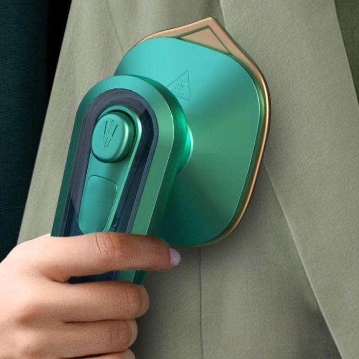 Micro Steam Iron – Compact & Powerful Travel Iron